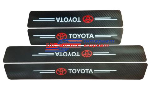 Захисна плівка на пороги Toyota (карбонова стрічка) к-т 4шт